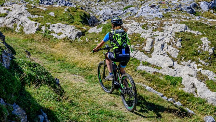 ANSTIEG ZUM PASSO DEL DUCA AB SAN BARTOLOMEO DI CHIUSA PESIO